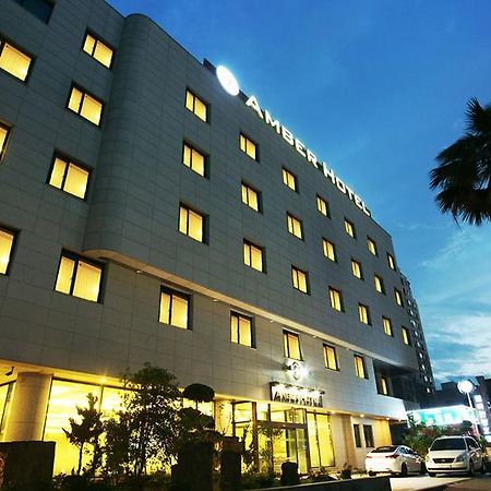Amber Hotel Jeju Exterior photo