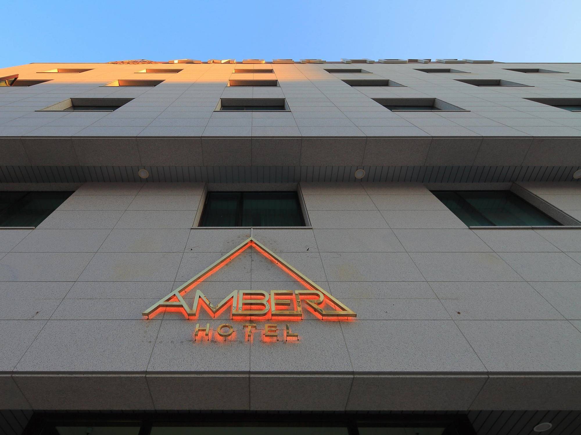 Amber Hotel Jeju Exterior photo